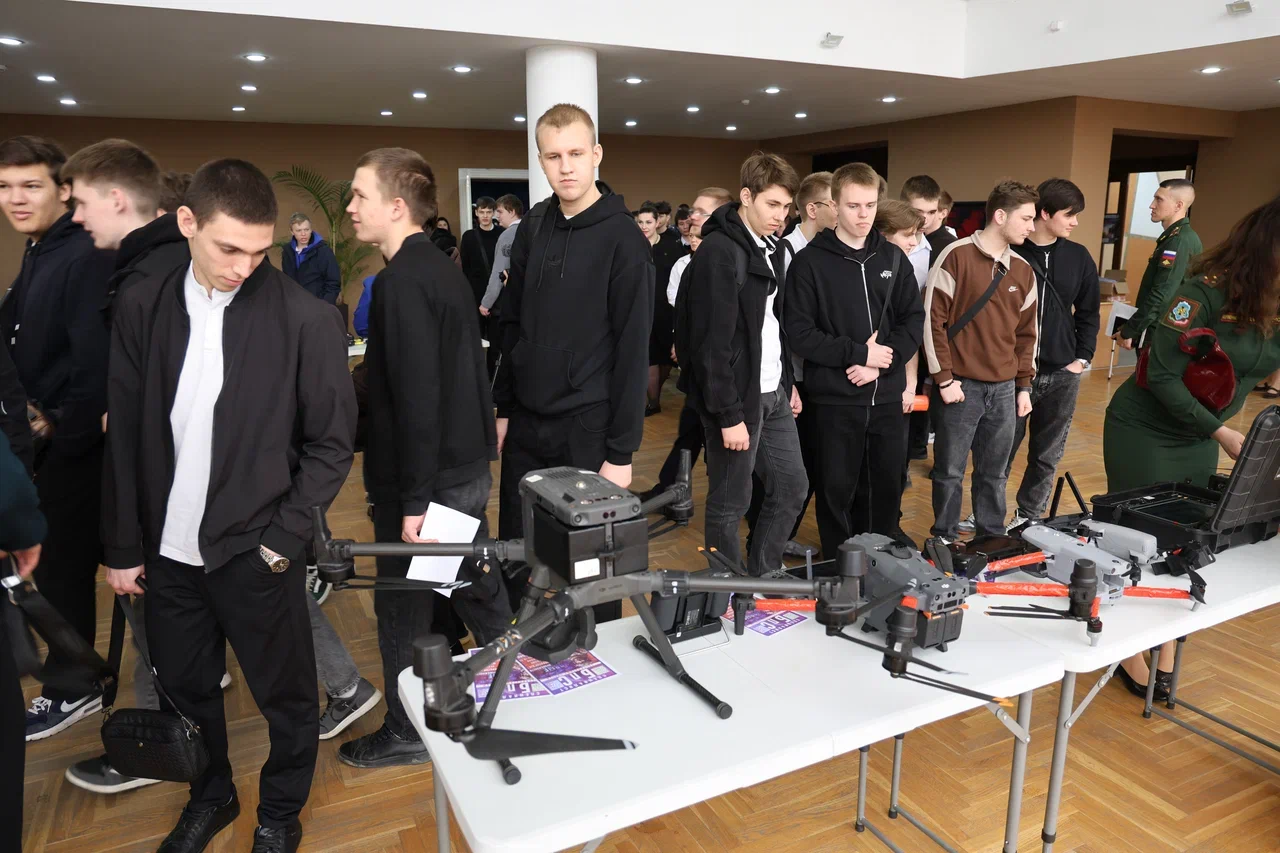 Bolee500studentovArmavira4